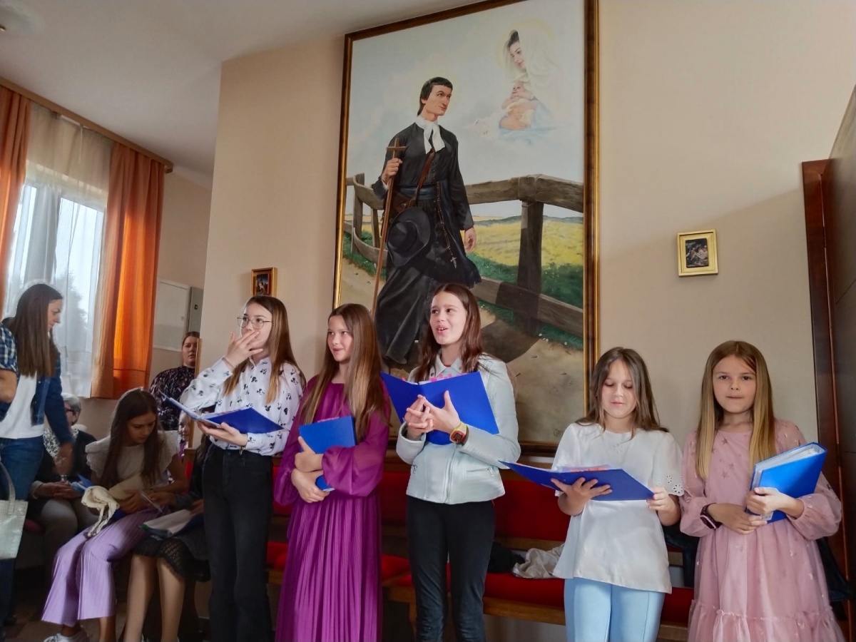 www.monfortanci.com - Misionari Monfortanci - Družba Marijina