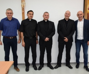 www.monfortanci.com - Misionari Monfortanci - Družba Marijina