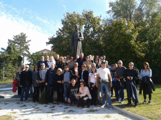 www.monfortanci.com - Misionari monfortanci - družba Marijina