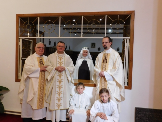 www.monfortanci.com - Misionari monfortanci - družba Marijina